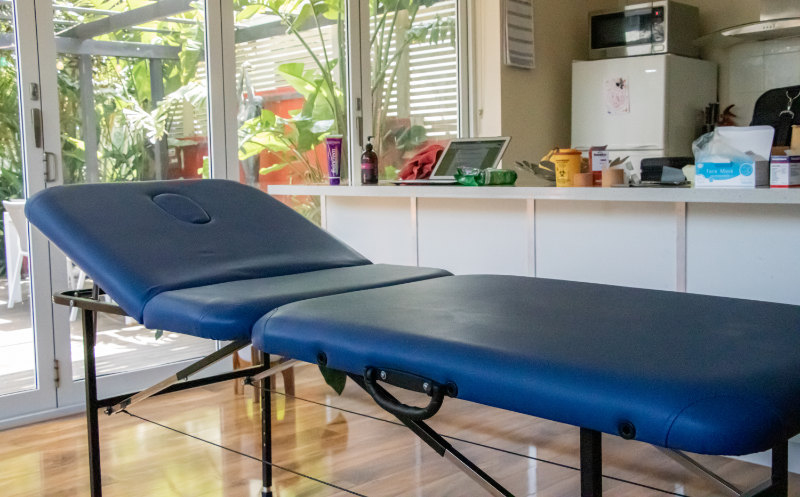 noble physiotherapy portable bench